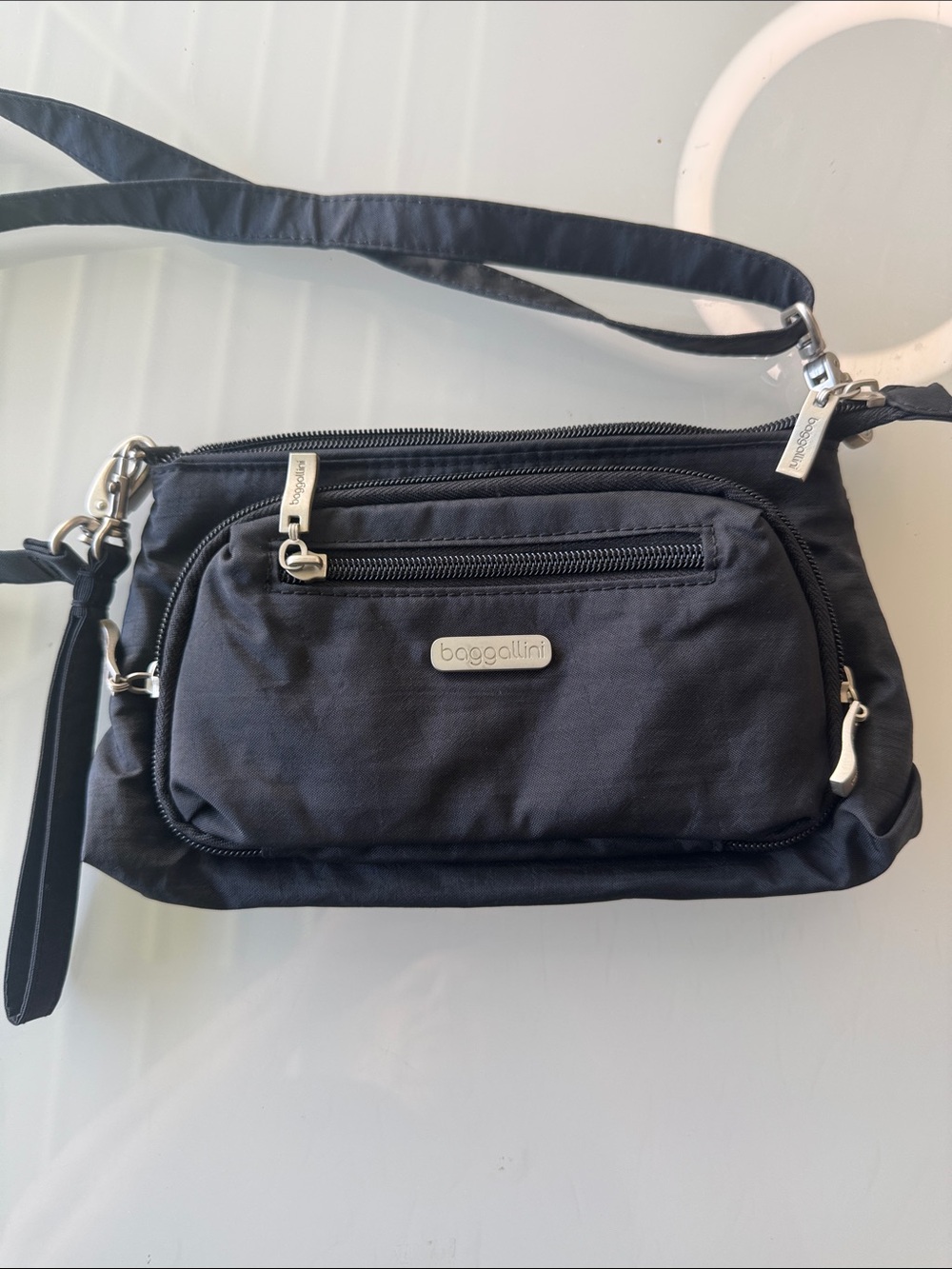 Baggallini Black Nylon Crossbody with Wristlet Strap